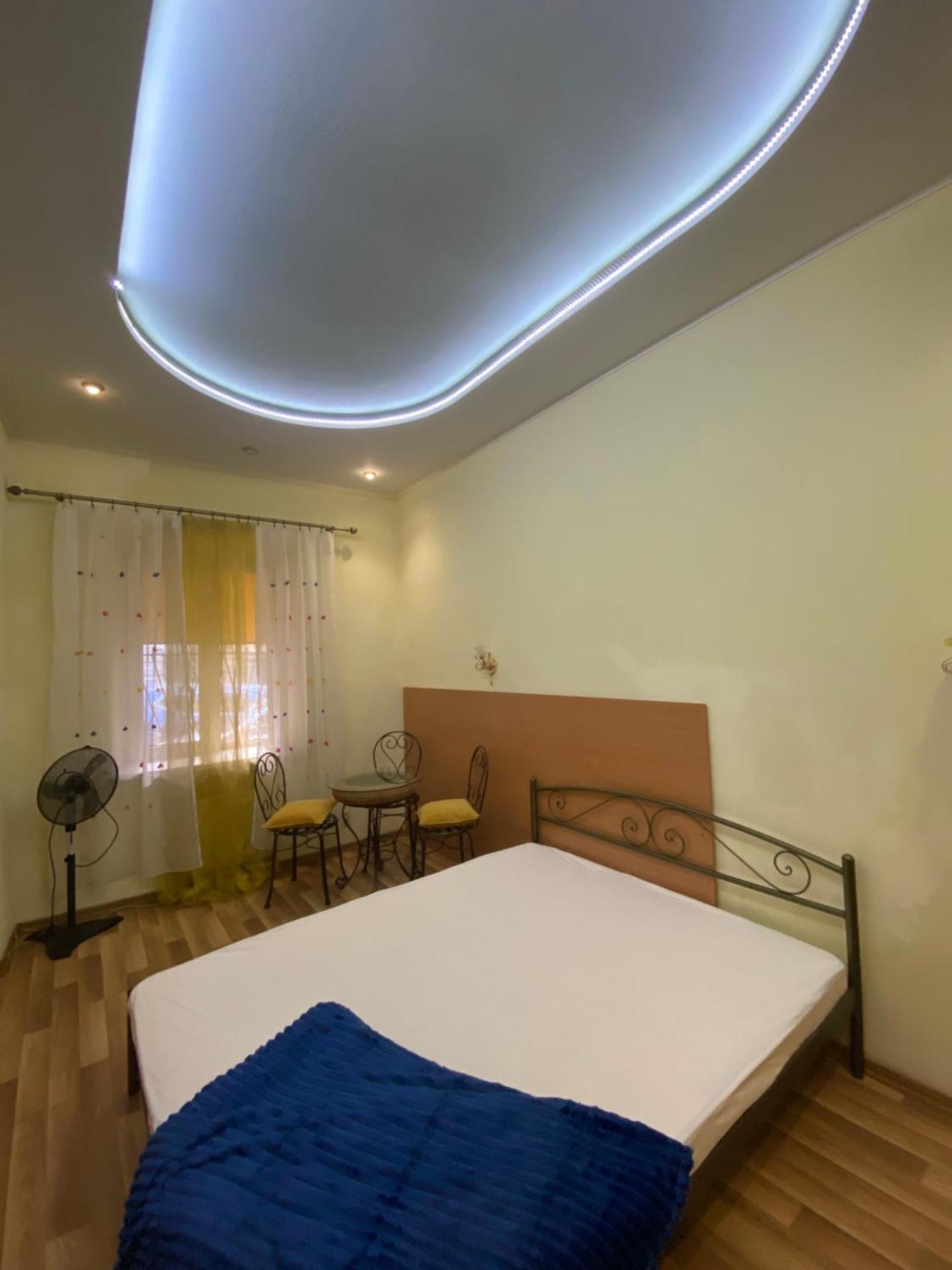 Aleksandr Apartment Odessa Eksteriør bilde