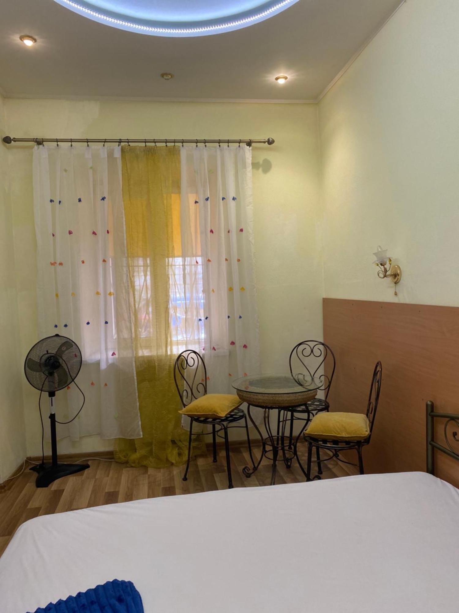 Aleksandr Apartment Odessa Eksteriør bilde