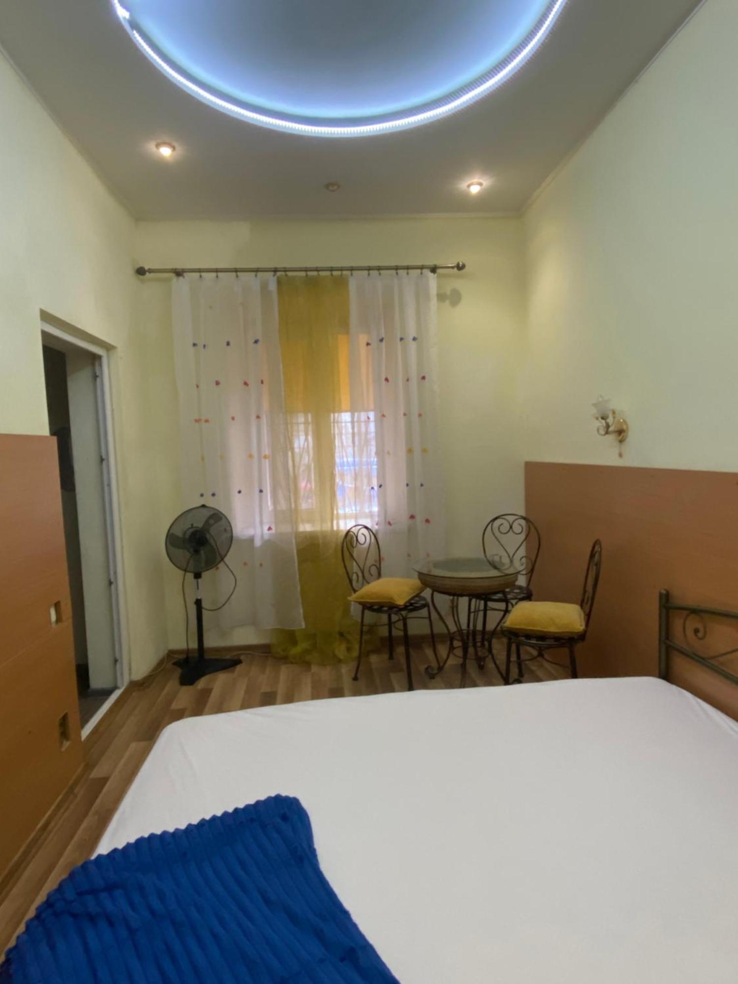 Aleksandr Apartment Odessa Eksteriør bilde